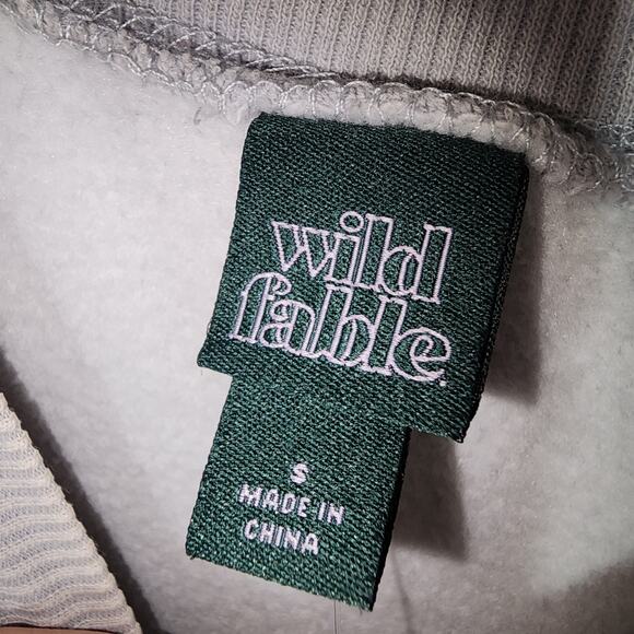 Monte Carlo sweatshirt women's size small Wild fable Faded NWT - Picture 5 of 7